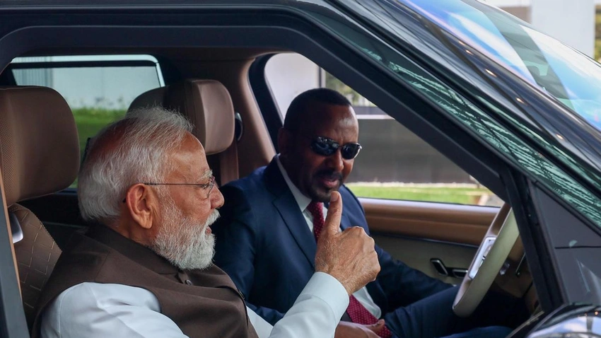 Modi Arrives in Muscat, Aims to Strengthen India-Oman Ties
