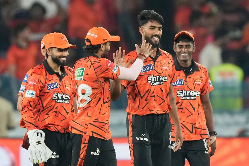 Praful Hinge makes IPL history with 3 wickets in first over