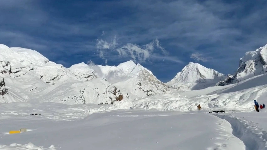 Nepal Avalanche Tragedy: 15 Lives Lost on Mount Himlung, Search Halted