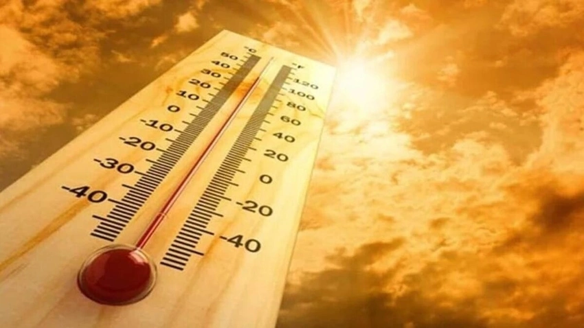 Massive Dust Storm to Hit Delhi Tonight as Severe Heatwave Grips North India