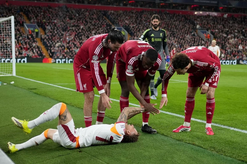 Galatasaray's Noa Lang to undergo surgery as Osimhen fractures wrist in CL clash
