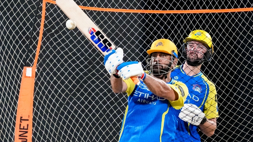 Dhoni's calf setback delays CSK return ahead of IPL 2026