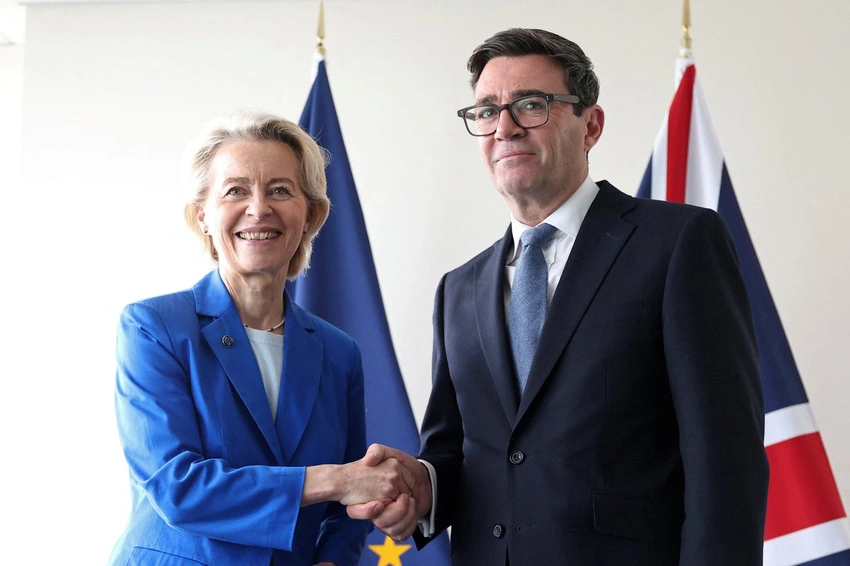 Poll Shock: Rejoining EU Could Win Next UK Election!