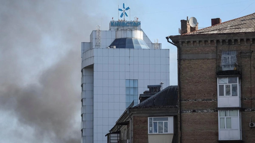 Russia Strikes Ukraine's Top Mobile Provider, Disrupting Critical Comms