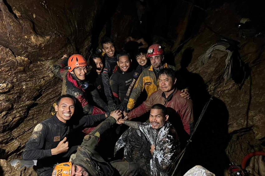 Laos Cave Rescue: 4 Survivors Freed from Flooded Tunnels, 2 Still Missing