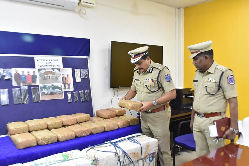 Huge Drug Bust in Hyderabad: 16kg Marijuana Seized, Six Smugglers Arrested!