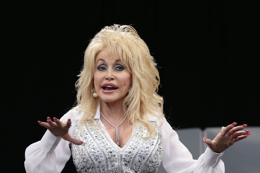 Dolly Parton's Legacy Lives On: "Dollyfest" Festival Announced for 2027!