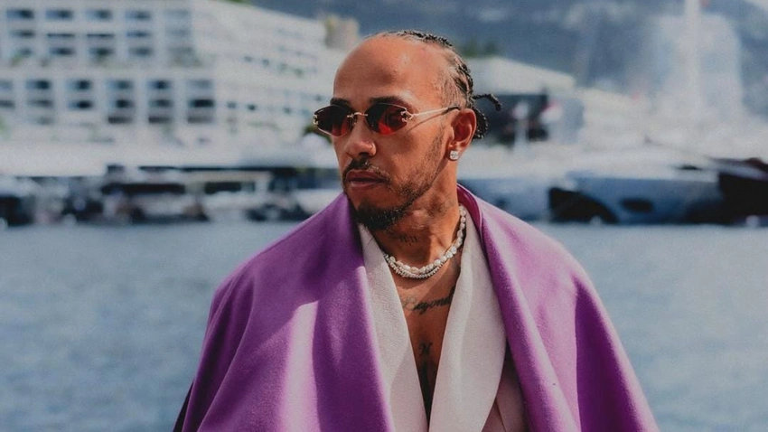 Lewis Hamilton & Kim Kardashian Go Insta Official! ❤️🏎️