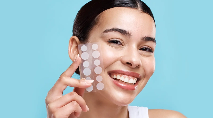 Sweat-Proof Acne Care: Why Waterproof Pimple Patches Are Taking Over Summer Skincare