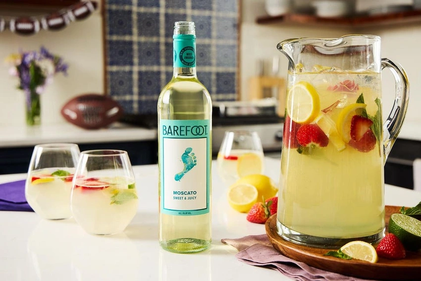 Bay Area Super Bowl LX Menu: Dungeness Crab, Sourdough Rolls, and Wine Pairings