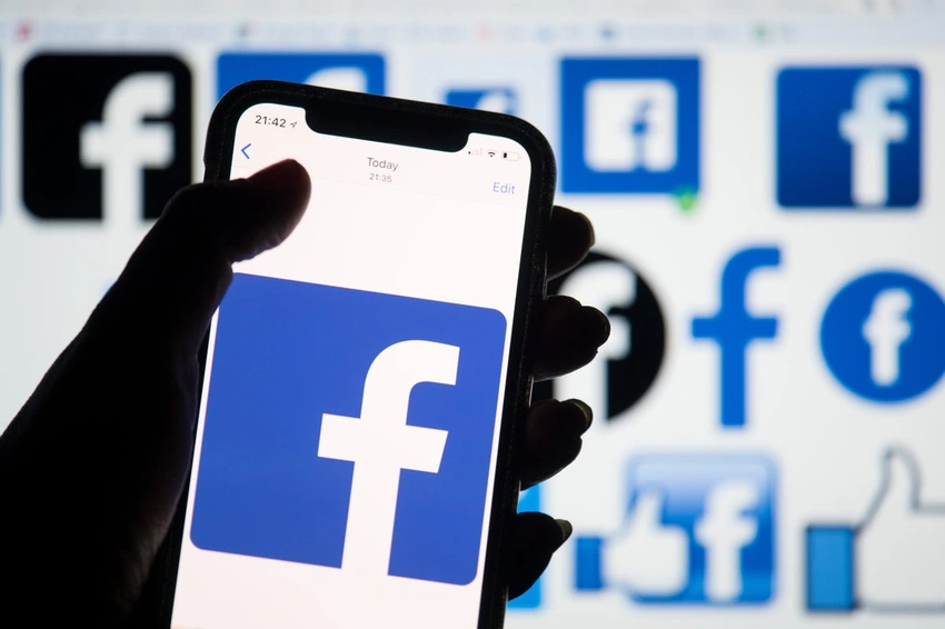 London Meta Worker Accused of Downloading 30,000 Facebook Images