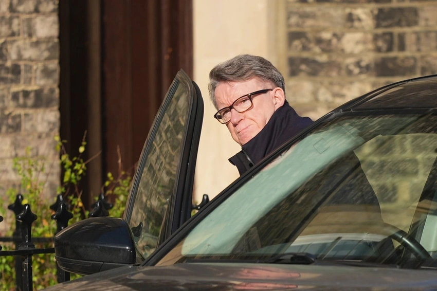 First Mandelson papers to be released, Downing Street opens files