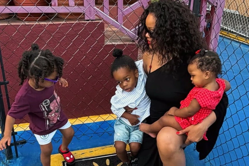 Rihanna's Heartwarming Barbados Homecoming with Her Three Kids!