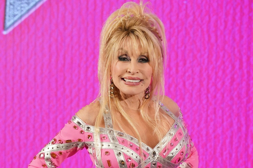 Dolly Parton's Secret Song Sealed in Time Capsule Until 2046! 🤫