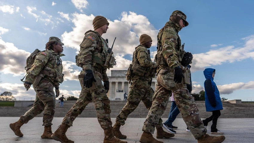 US Halts Asylum Decisions After DC Shooting