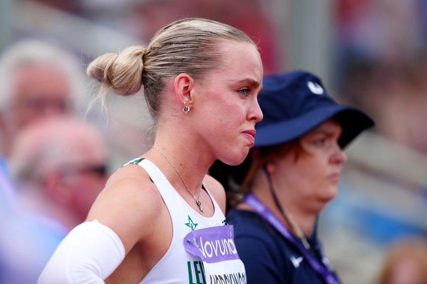 Keely Hodgkinson's Emotional Exit: Healthy Despite UK Championships Withdrawal!