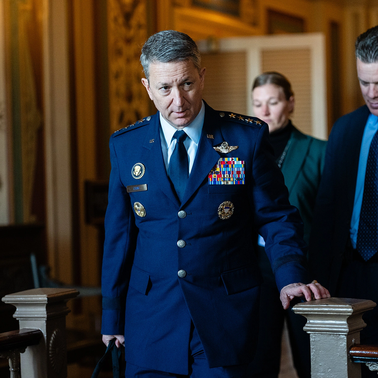 Trump Denies Adviser Opposed Iran War as U.S. Ramps Up Presence