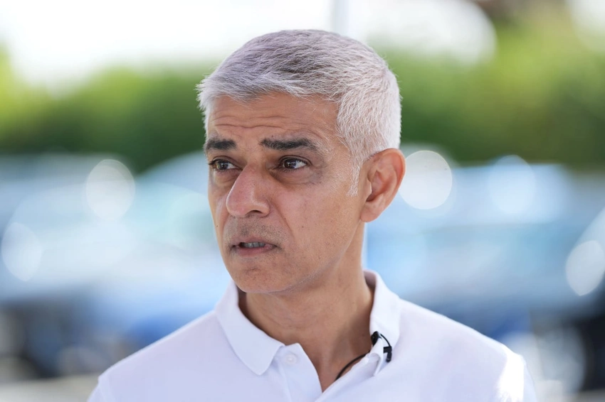 Sadiq Khan Fined Over 'Scam' Car! 😱 City Hall Blames "Conveyor-Belt Justice"