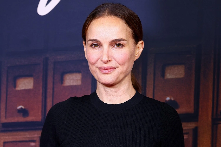 Is Your Favorite Celebrity Book Club Actually Making You Smarter?