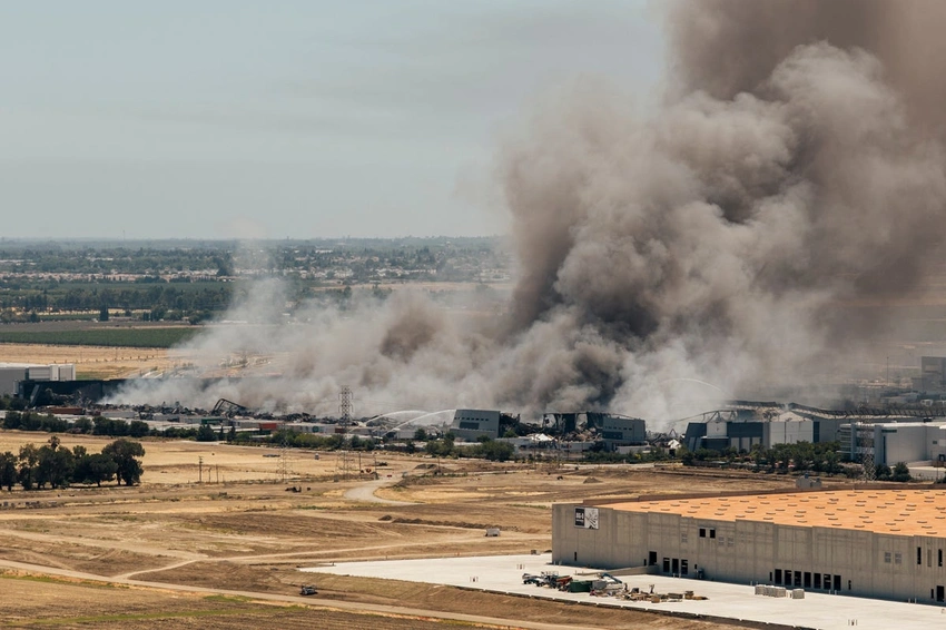 California Inferno: Toxic Air Alert as Warehouse Fire Rages on Day 3!