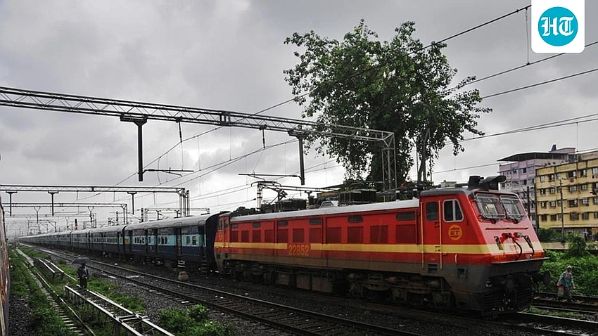 Army jawan stabbed on Sabarmati Express after blanket dispute; attendant arrested