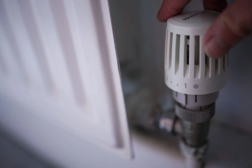 UK energy bills could hit £2,000 as Middle East crisis drives gas prices