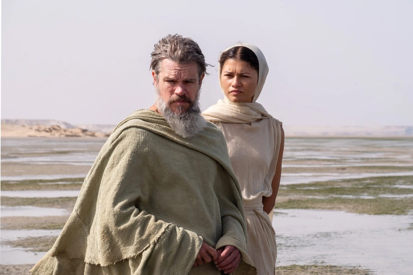 Zendaya Shines at 'The Odyssey' Premiere, Recalls Icy Film Set Battle