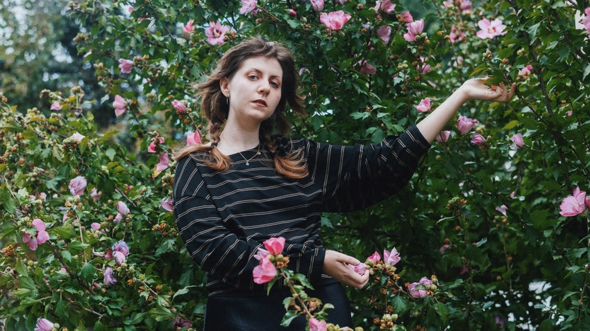 Philly's Star Moles: Indie Phenom Turns Everyday Life Into Musical Magic ✨
