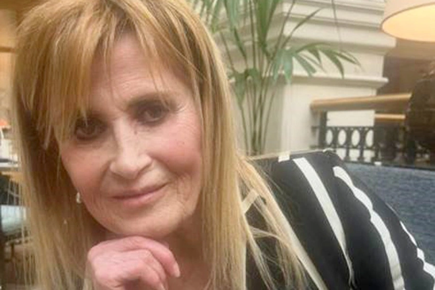 Sister on trial for stabbing and Rolex theft at Camden flat, Old Bailey hears