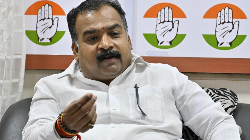 CPI(M) urges Congress to stay in DMK front; power-sharing talks delayed