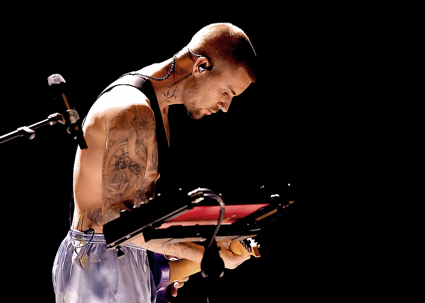 Justin Bieber Delivers Shirtless Yukon Performance at the 2026 Grammys