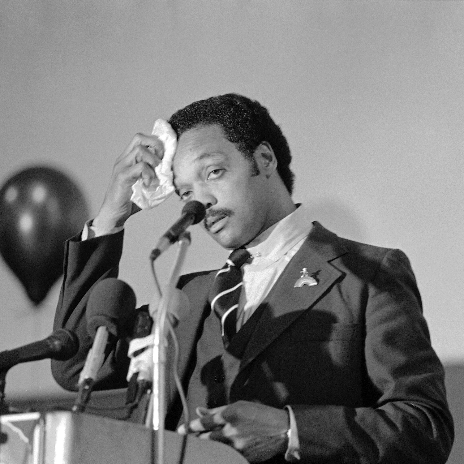 Jesse Jackson Remembered: Civil Rights Giant Dies at 84, Redefining Identity