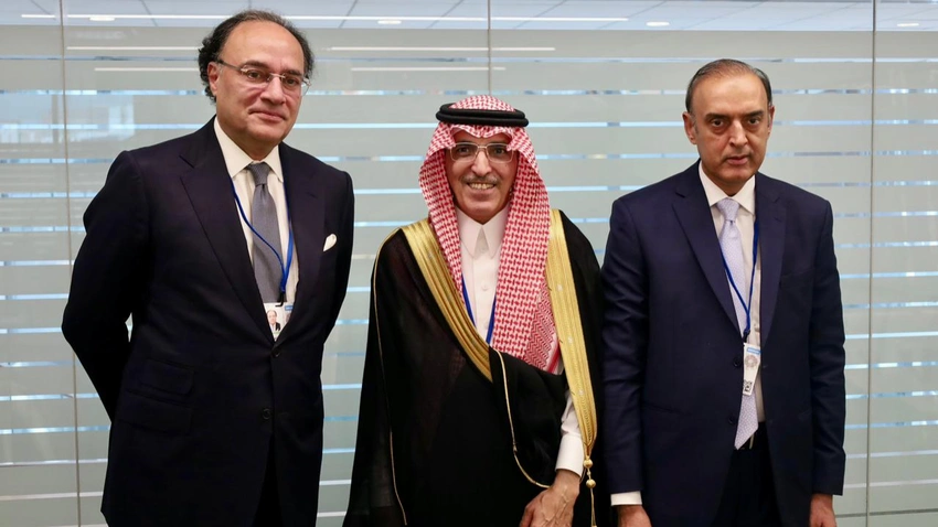 Saudi Arabia Boosts Pakistan with $3B More, Extends $5B Support