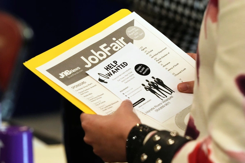 US Job Market Sees Modest Bounce, But Struggles Persist