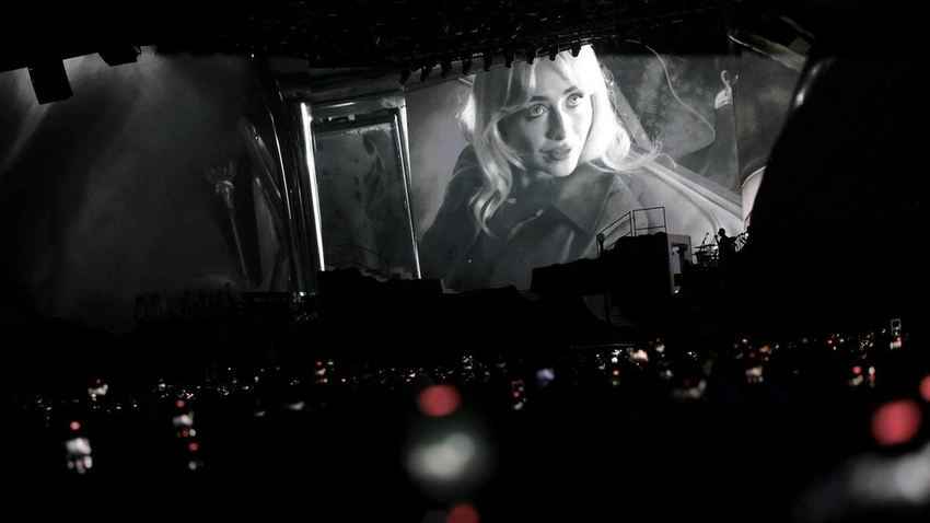 Sabrina Carpenter apologizes after Coachella moment sparks cultural backlash