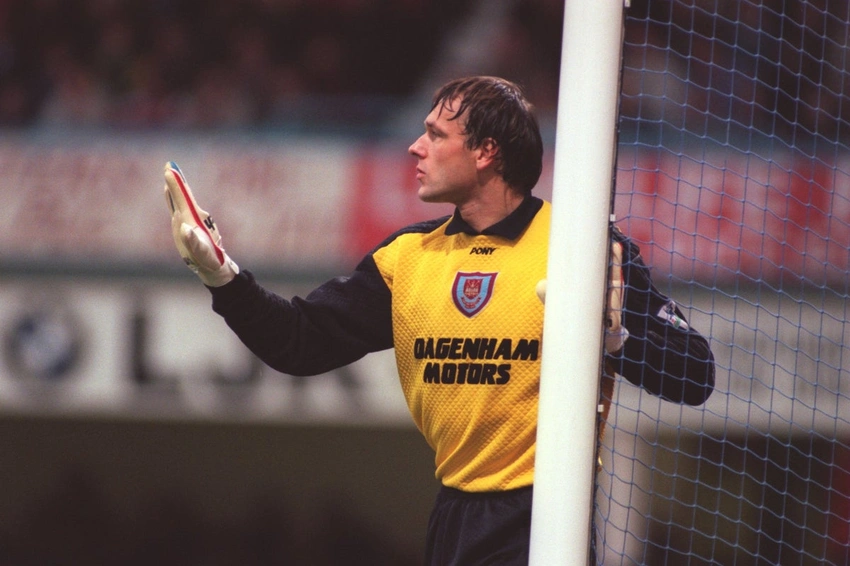 West Ham Legend Ludek Miklosko Dies at 64 After Cancer Battle