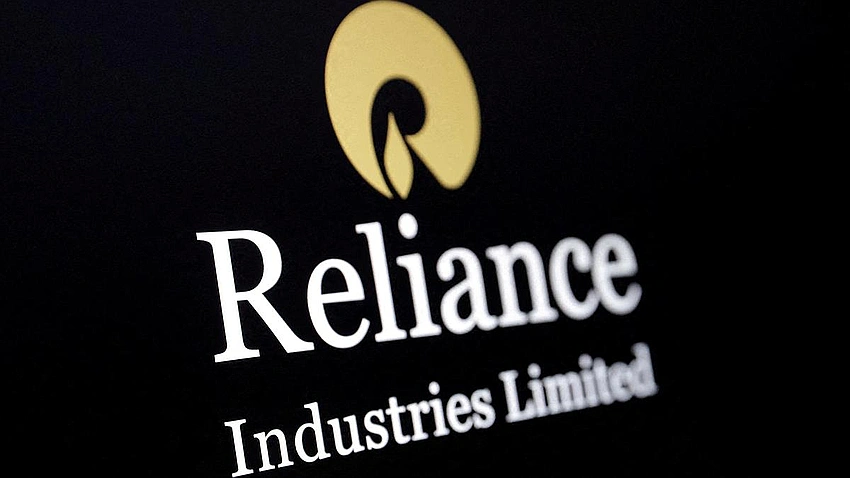 Reliance HR Chief Ira Bindra Named Among World's Top CHROs; 1 GW AI Centre in AP