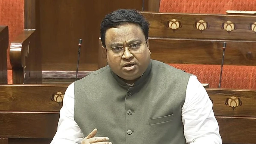 BJD Protests 9.8 Lakh Voter Deletions Ahead of SIR in Odisha