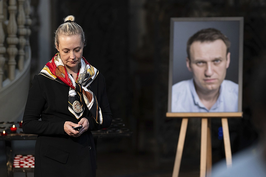 Navalny Poisoning: Dart Frog Toxin Suspected by European Governments