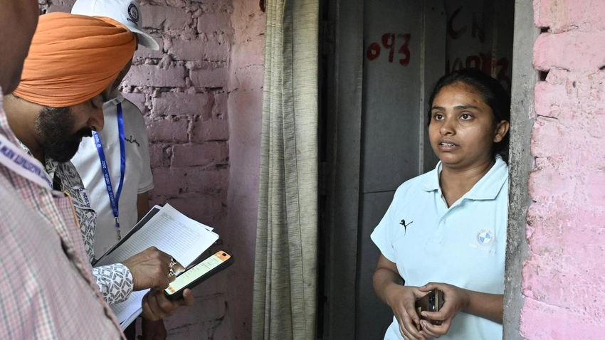 India's Healthcare Gets Cheaper and Wider, NSO Finds