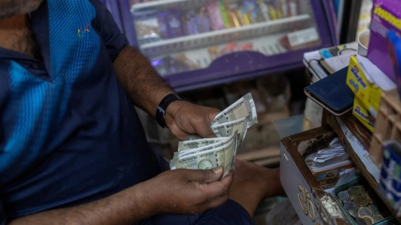 Huge Surge: Bank Frauds Hit ₹48,000 Crore Despite Fewer Cases, RBI Reports