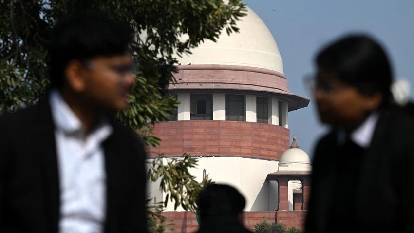 SC Demands Answers on Delhi Lawyer Assault, Orders Police Protection