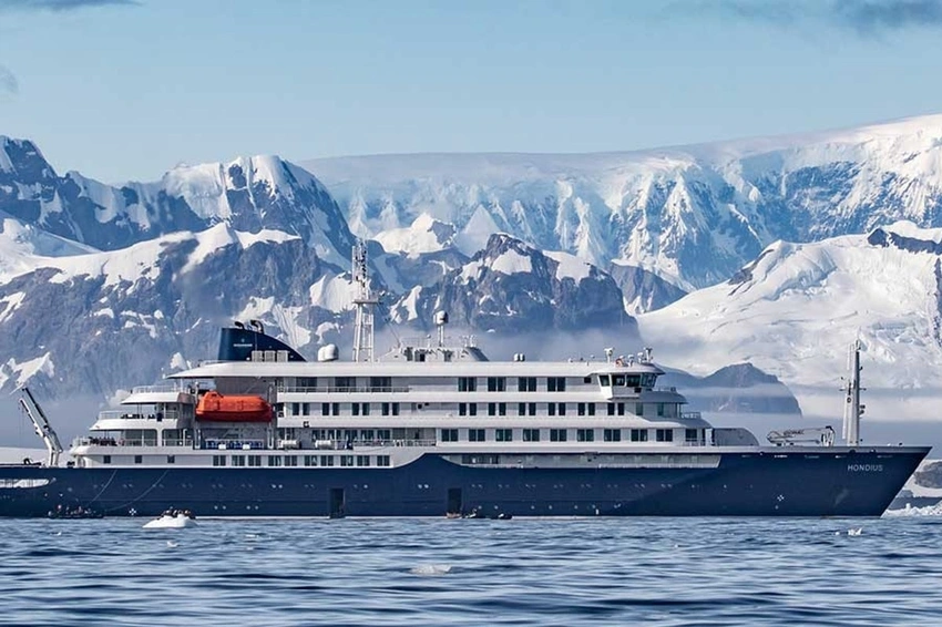 Passengers Trapped on Suspected Hantavirus Cruise En Route to Canary Islands