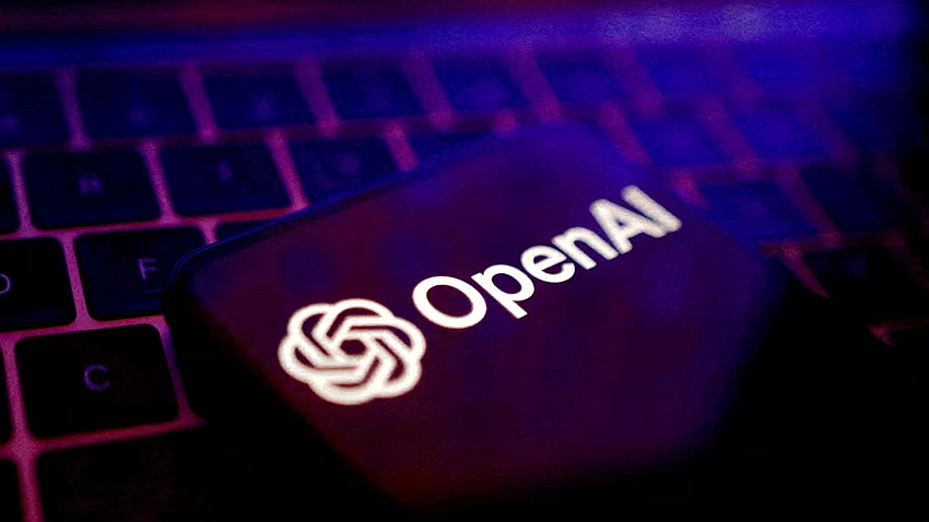 U.S. Agencies Ditch Anthropic, Tap OpenAI After Trump Order