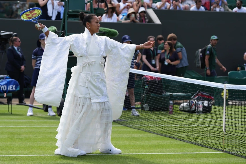 Naomi Osaka Stuns Wimbledon with Kimono Tribute to Japan!