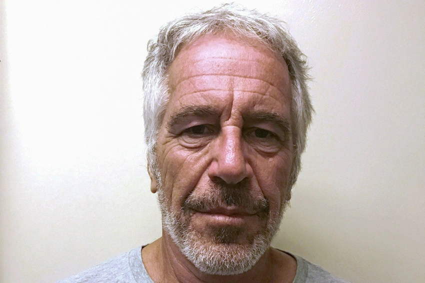 Experts Say Epstein Notes Likely Written by Same Author