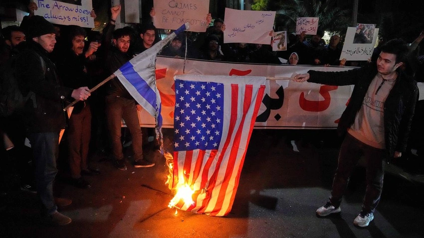 Arab States Urge Restraint to Avert US-Iran Escalation