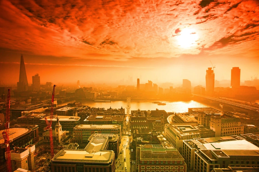 UK Braces for FOURTH Heatwave: 35C Highs Expected Next Week! ☀️