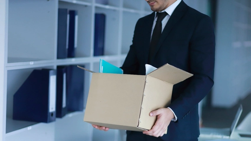 Crypto.com Slashes 12% Workforce as AI Push Accelerates