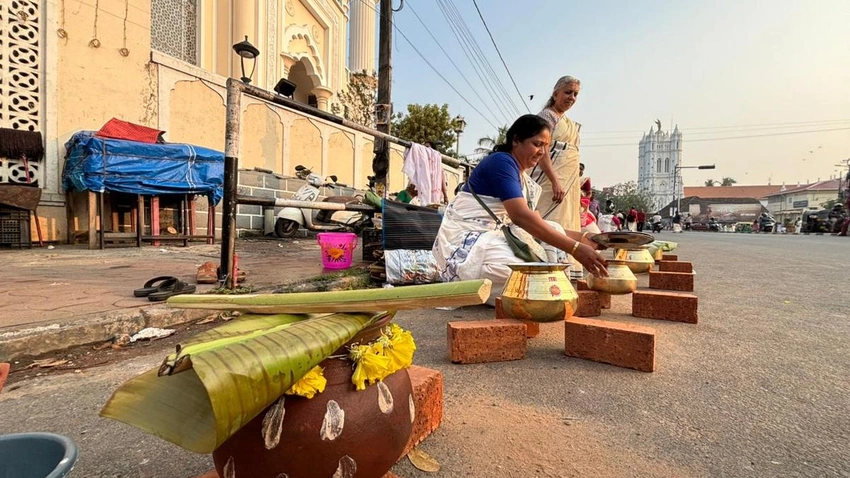 Devotion lights the streets as Attukal Pongala draws thousands